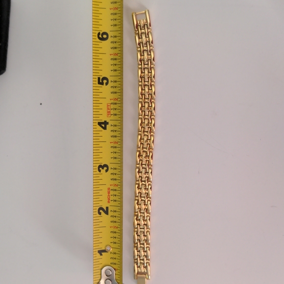 Fashion Bracelet - Picture 3 of 6